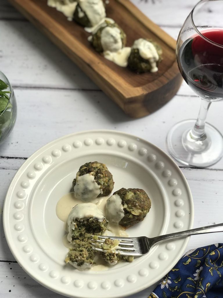 Finished Meatballs with Wine Rachel Ray Copycat Meatball Recipe Delicious Meatball Recipe