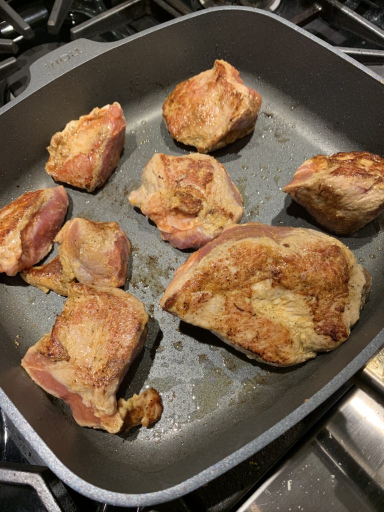 carnitas in pan